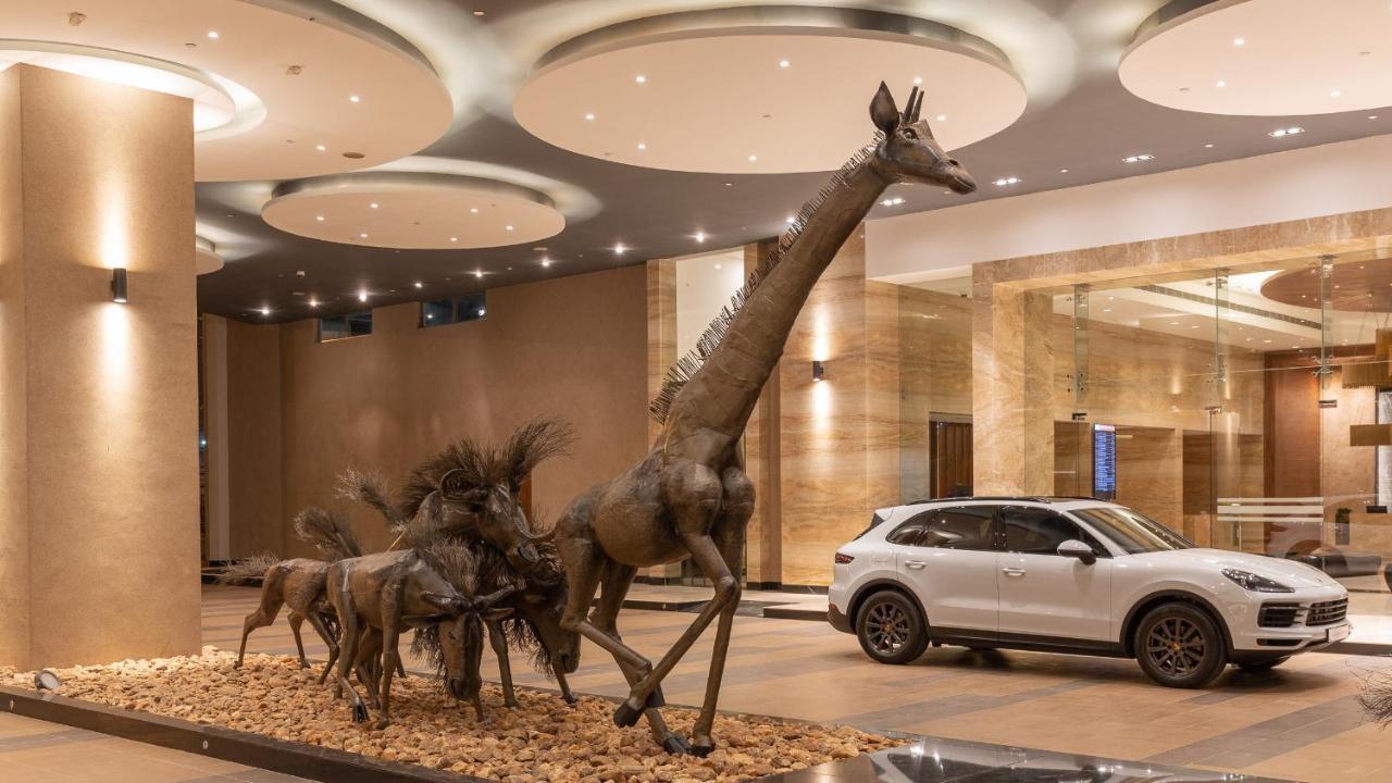 Emara Ole-Sereni Nairobi Ngoại thất bức ảnh